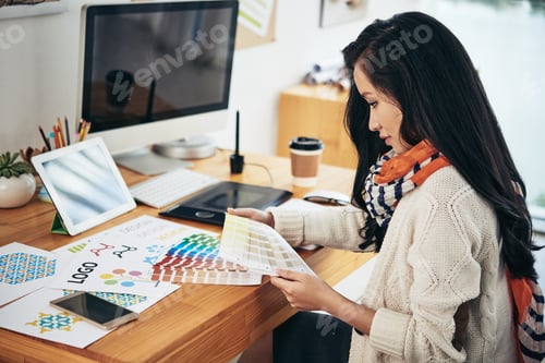 Preview: Designer at office
