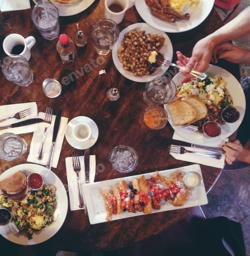 Preview: Brunch