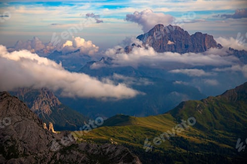 Preview: Dolomite stuning sunset from the Lagazuoi refuge
