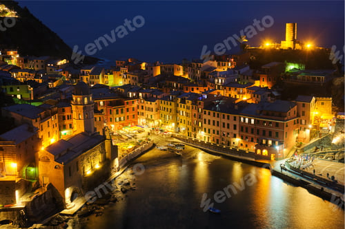 Preview: Vernazza village illuminated in the night, Cinque Terre, Liguria, Italy