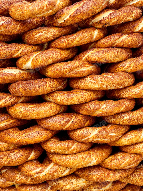 Preview: Traditional Turkish simits, close view, texture, background, Istanbul