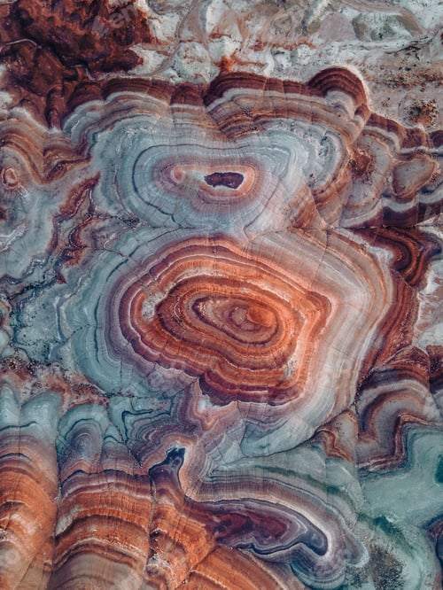 Preview: Vertical shot of the beautiful natural sandstone with unique patterns and shades.