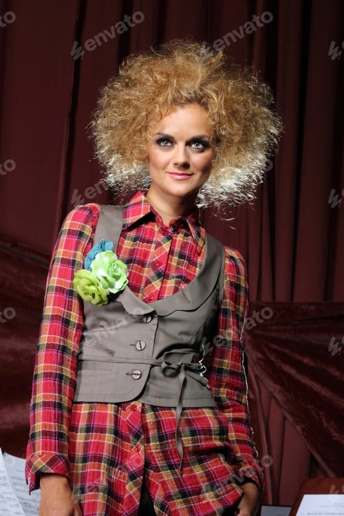 Preview: Beautiful and sexy fashion model