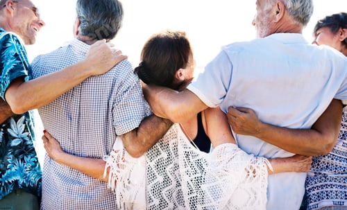 Preview: Group of seniors on the beach