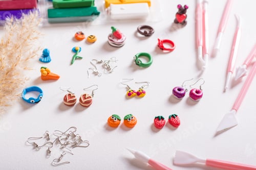 Preview: Colored polymer clay items, earrings, rings and souvenirs. Handmade and leisure.