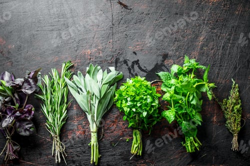 Preview: The range of bundles of different herbs.