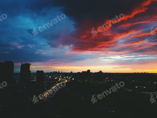 Preview: Sunset in Toronto
