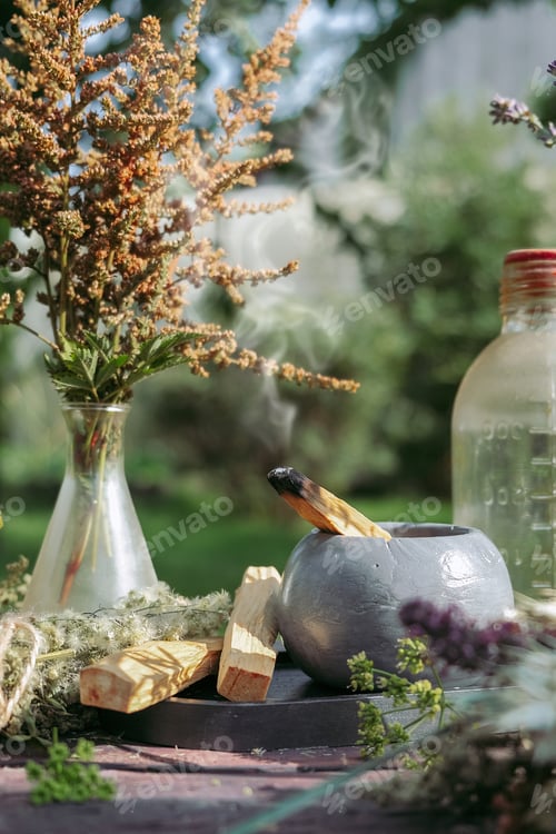 Visualização: Aromaterapia, coleta e secagem de ervas, estética farmacêutica à base de ervas, medicina alternativa orgânica, ele