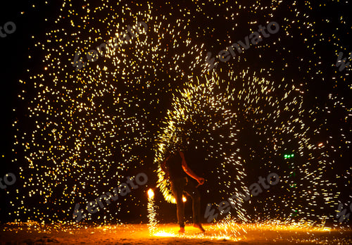 Preview: Firestarter performing amazing fire show