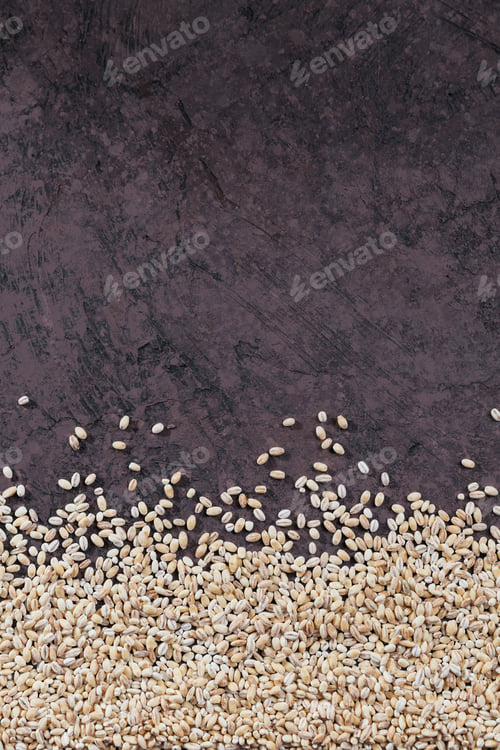 Preview: Organic uncooked pearl barley top view