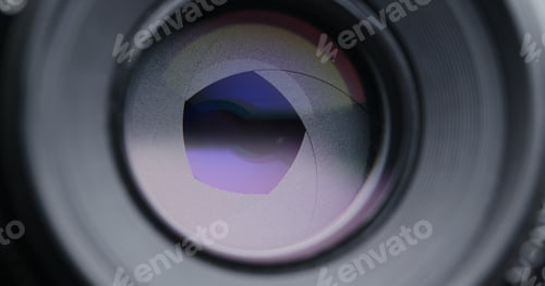 Preview: Adjusting Camera lens aperture