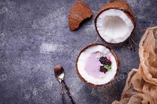 Preview: Blackberries smoothie in coconut shell