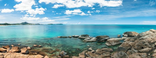 Preview: tropical island under the warm summer sun.