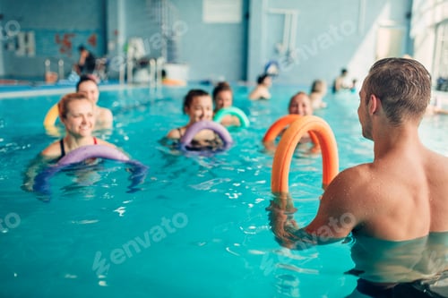 Preview: Aqua aerobics, women class with male trainer