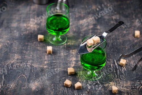 Preview: Glass of absinthe with cane sugar