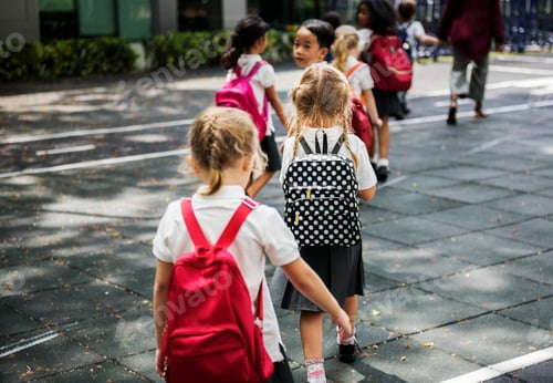 Preview: Happy kids at elementary school