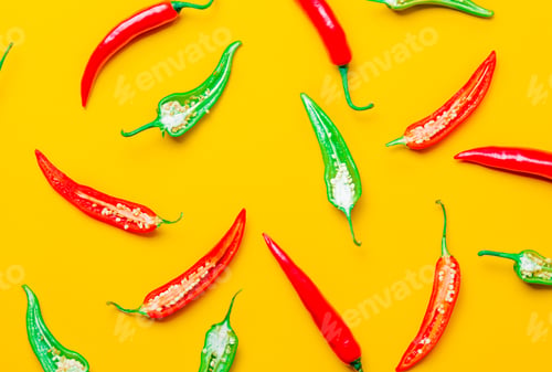 Preview: Above view at Cutted Chili pepper