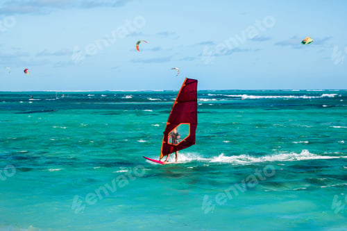 Preview: Windsurfers on the Le Morne beach in Mauritius