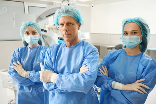 Preview: Portrait of medical workers ready for operation