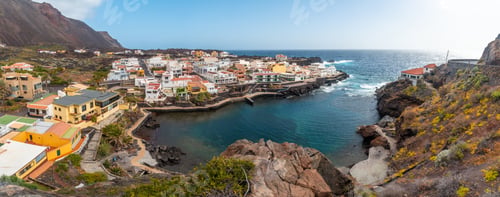 Preview: Panoramic of the town of Tamaduste located on the coast of the island of El Hierro in the Canary