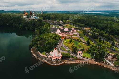 Preview: The Ganga Talao Temple in Grand bassin, Savanne, Mauritius
