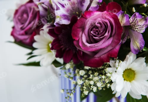 Preview: Bouquet of pink flowers