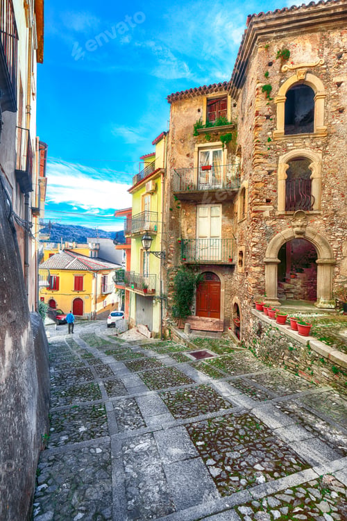 Preview: Mountain village Novara di Sicilia, Sicily, Italy
