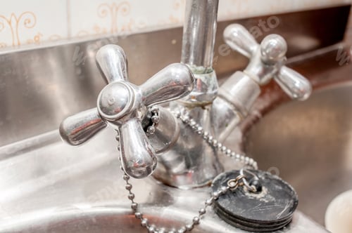 Preview: Old faucet