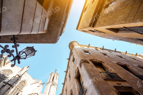 Preview: Old town of Barcelona