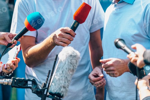 Preview: Media Event Outdoors. Journalists Interviewing Male Speaker
