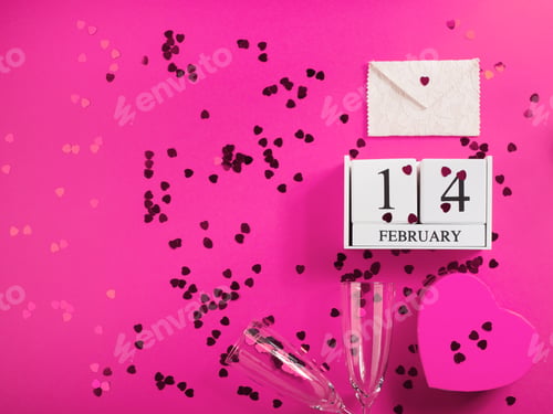 Preview: Happy valentines day concept with flute and hearts