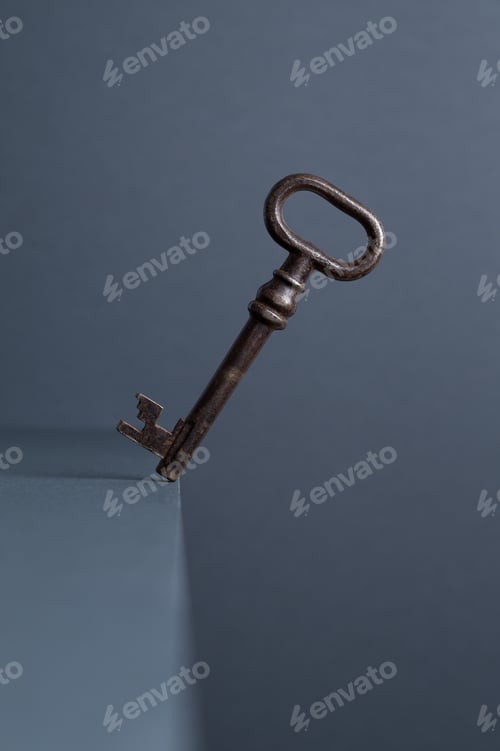 Preview: Vintage Key