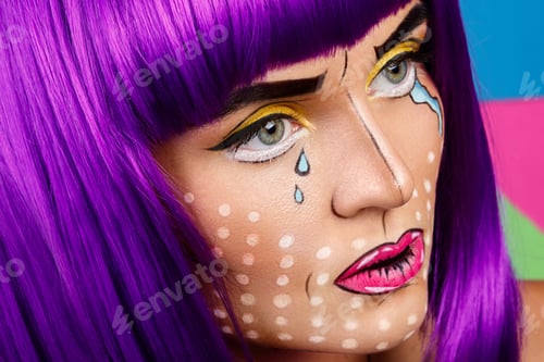 Preview: Model in creative image with pop art makeup