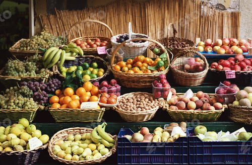 Preview: Fruit on a market stall