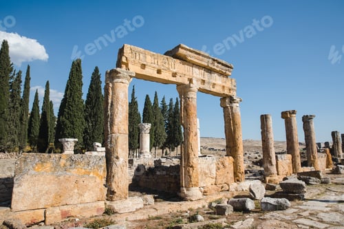 Preview: majestic columns and ancient ruins in pamukkale, turkey