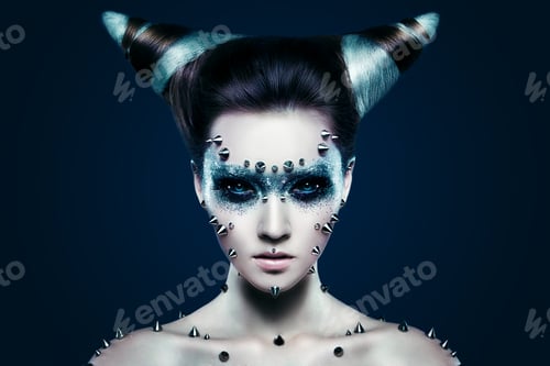 Preview: Demon girl with spikes on the face and body