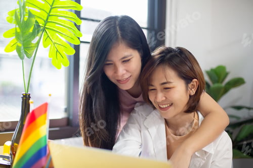 Preview: Lgbqt couple