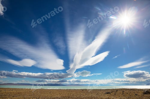 Preview: Lake in Patagonia