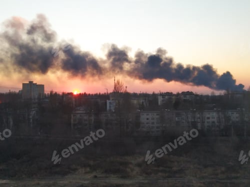 Preview: A civilian residential building in Kyiv, Ukraine is burning and smoking heavily after being bombed