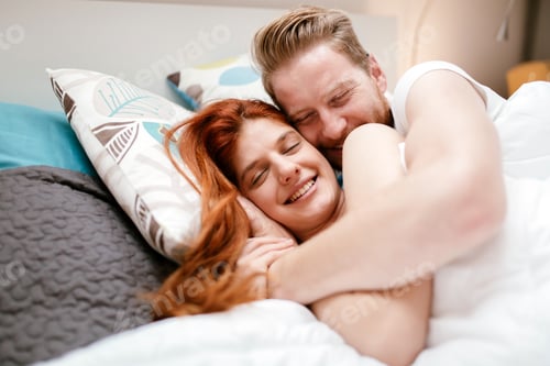 Preview: Beautiful couple in bed