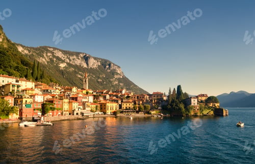 Preview: Varenna, on the shore of Lake Como, Italy