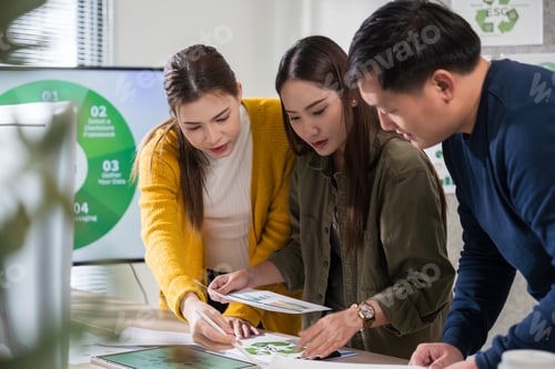 Preview: Asian business leaders meeting ESG strategize on sustainable environmental practices