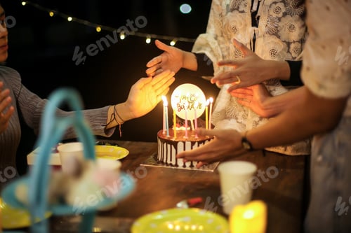 Preview: Birthday Party