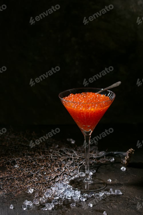 Preview: Glass of red caviar
