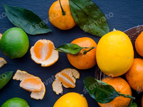 Preview: Tangerines, lemons and limes