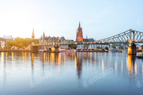 Preview: Night view on the illuminated cityscape in Frankfurt