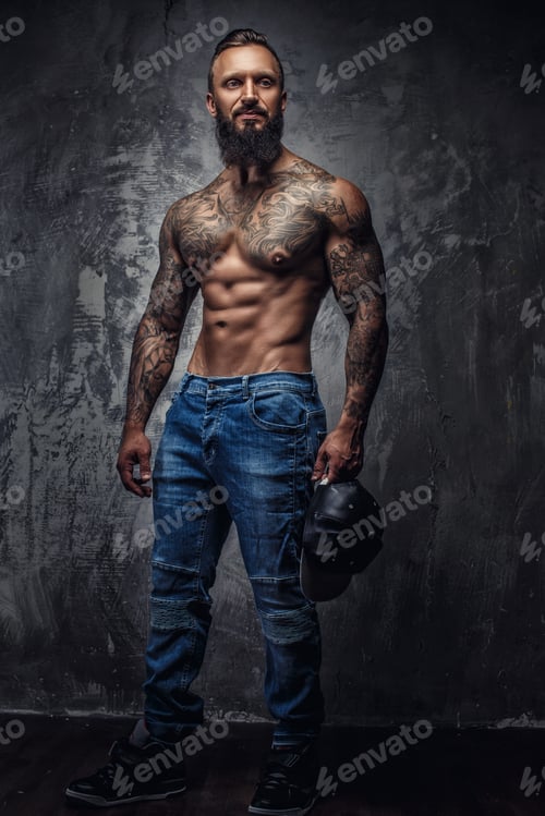Preview: Full body portrait of muscular man.