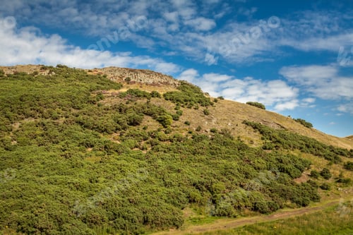 Preview: Clouds and mountain in Edinburgh