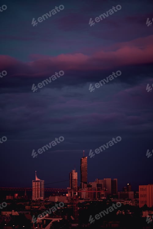 Preview: A panoramic view of Vienna, sunrise