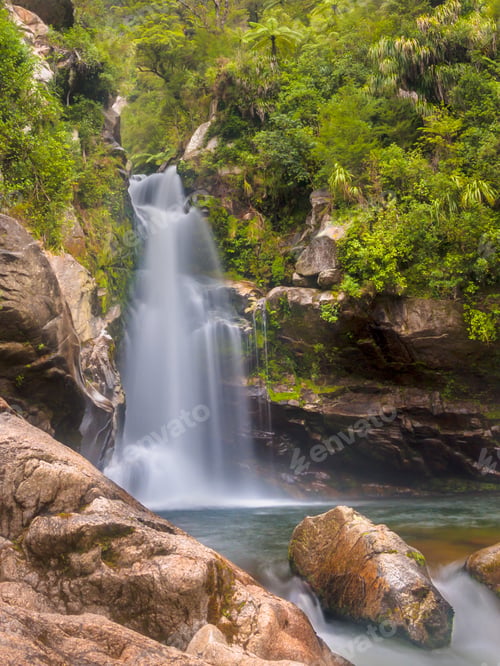 Preview: Rainforest waterfall in native forest New Zealand